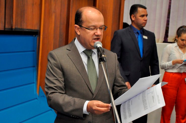 Proposta é de autoria do deputado Barbosinha