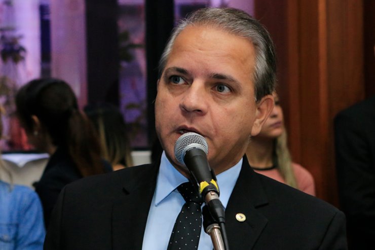 O projeto de lei é de autoria do deputado Coronel David