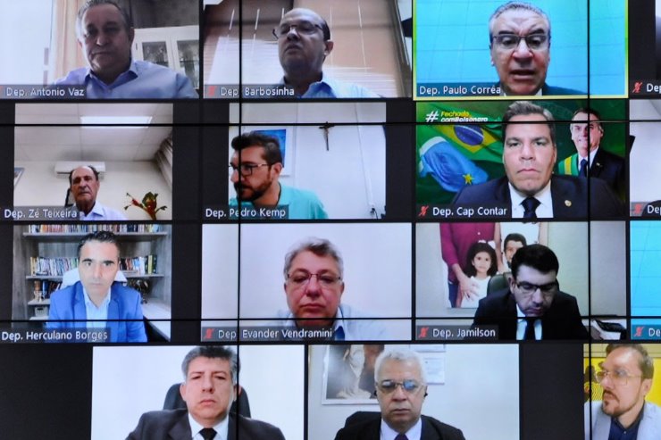 Em sessão mista, os deputados aprovaram a Lei Orçamentária Anual (LOA) e o Plano Plurianual (PPA)