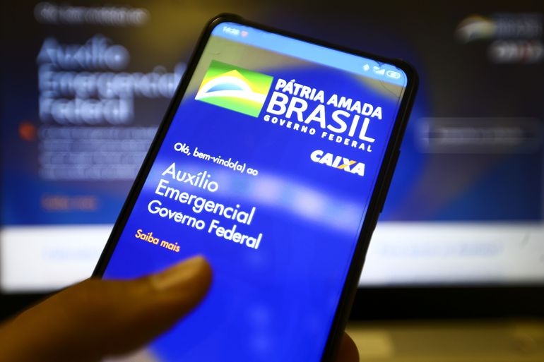 Os recursos estarão disponíveis na poupança social digital e poderão ser movimentados pelo aplicativo Caixa Tem