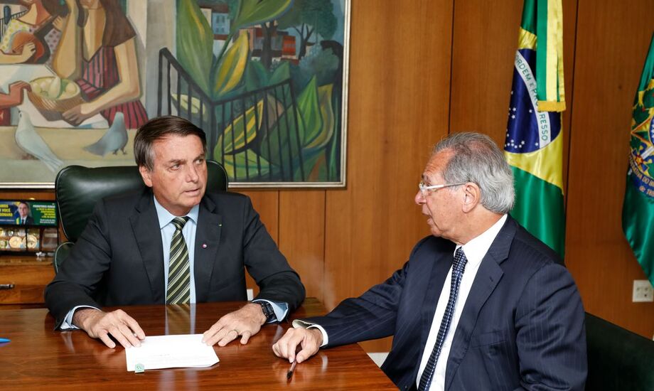 O presidente Jair Bolsonaro e o ministro da Economia, Paulo Guedes