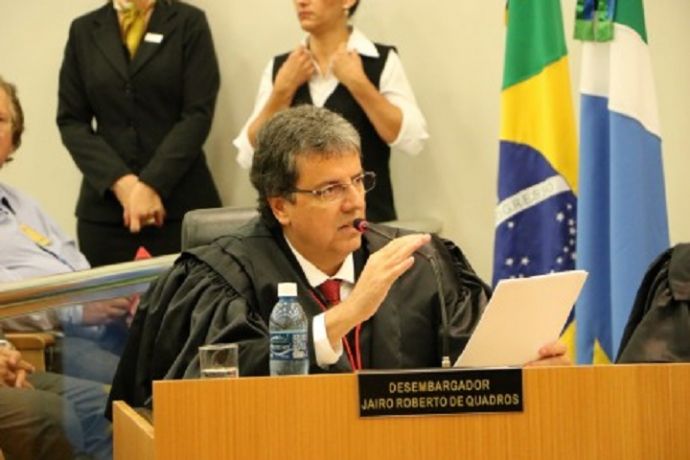 O desembargador Jairo Roberto de Quadros