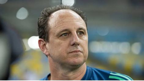 O técnico Rogério Ceni