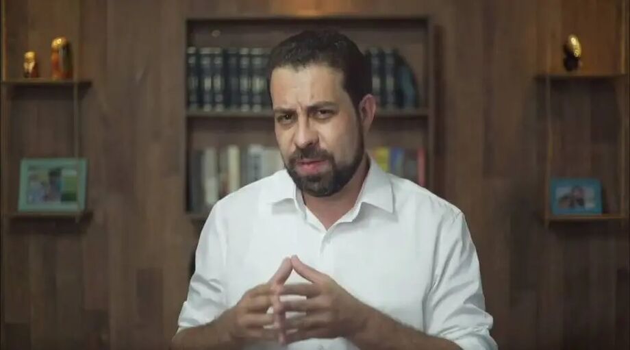 Boulos fez uma transmissão ao vivo por meio de suas redes sociais