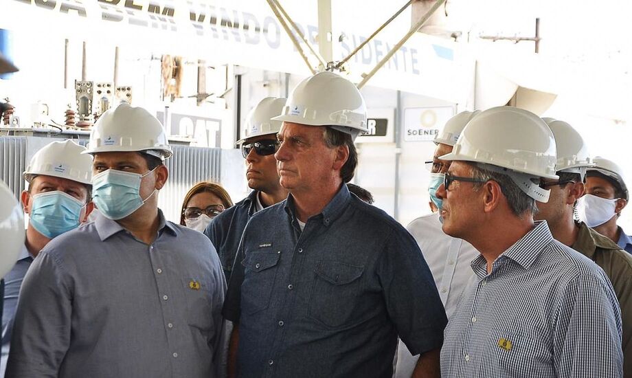 No sábado, o presidente visitou a região, que sofre com apagão há 20 dias