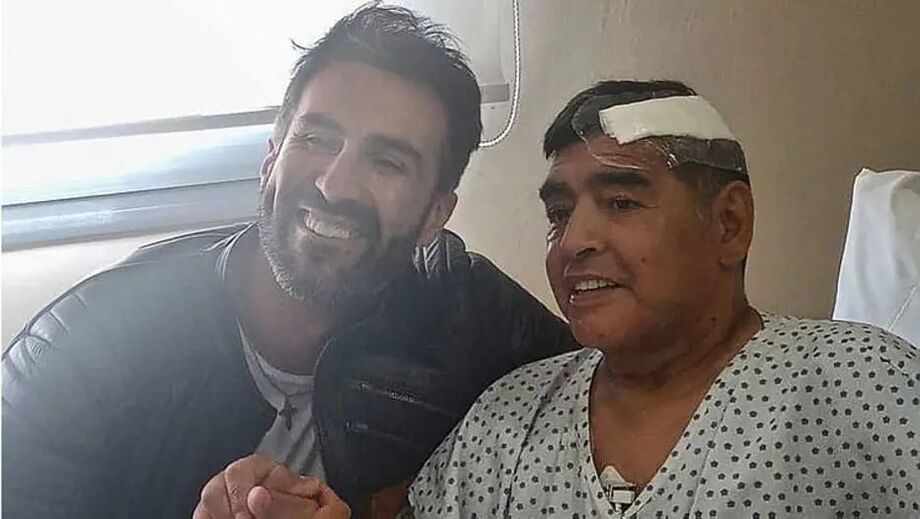 Diego Maradona e seu médico, Leopoldo Luque.