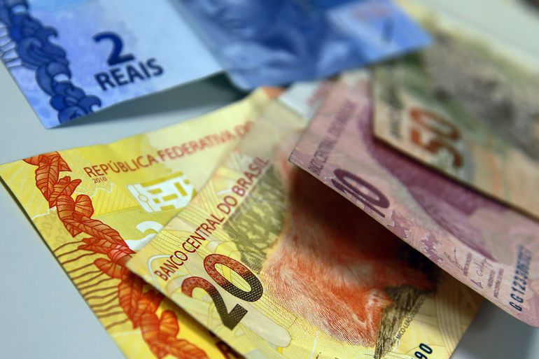 A nota traz determinações a respeito do pagamento para profissionais que tiveram jornada reduzida e contratos suspensos ao longo do ano
