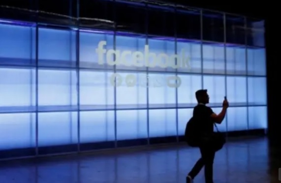 O Facebook está na mira do governo americano sob a acusação de exercer abuso de poder nas redes sociais; Google também será investigado