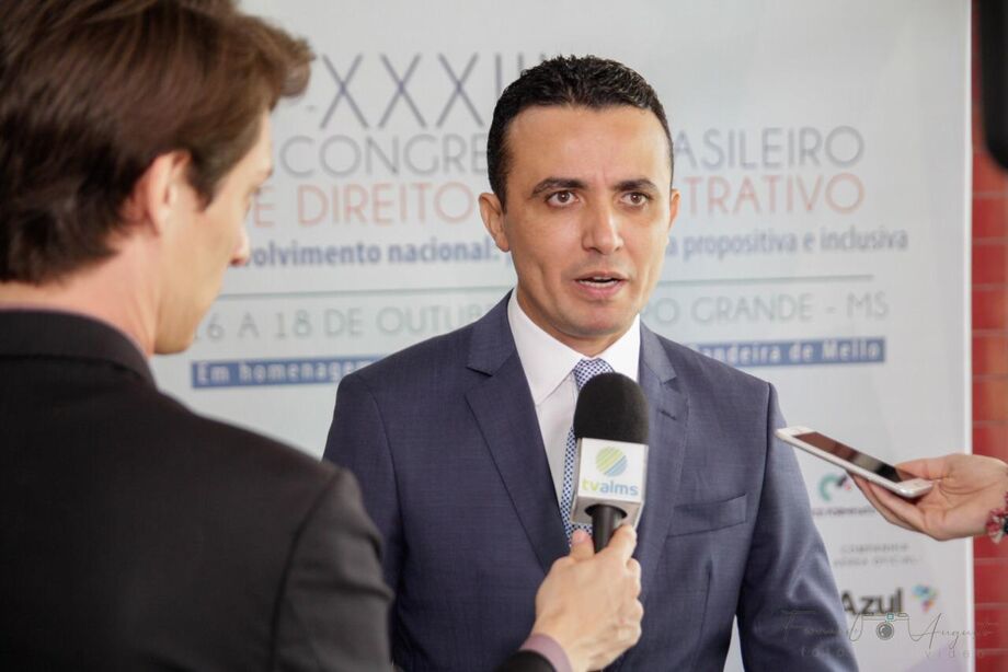 João Paulo Lacerda Da Silva (Presidente do Instituto de Direito Administrativo de Mato Grosso do Sul) será um dos ministradores do curso