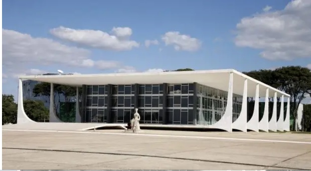 Fachada do Supremo Sede do Tribunal Federal em Brasília.