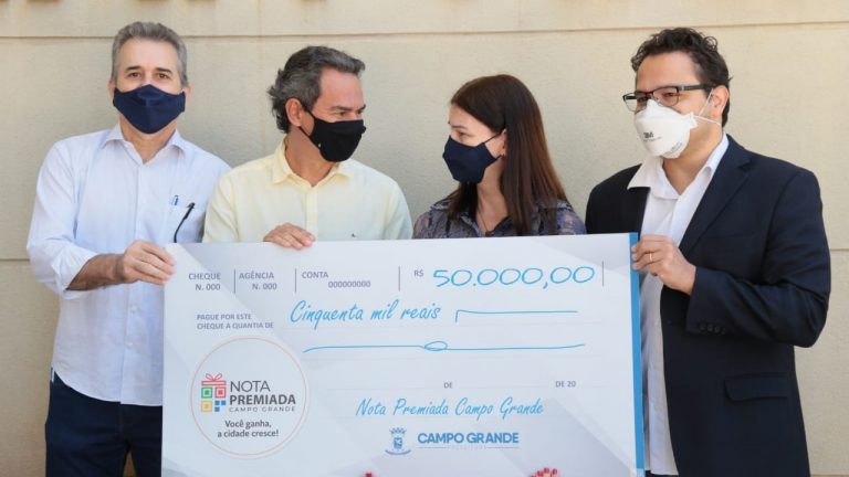 A Prefeitura de Campo Grande realizou a entrega da premiação do 6°sorteio da Nota Premiada
