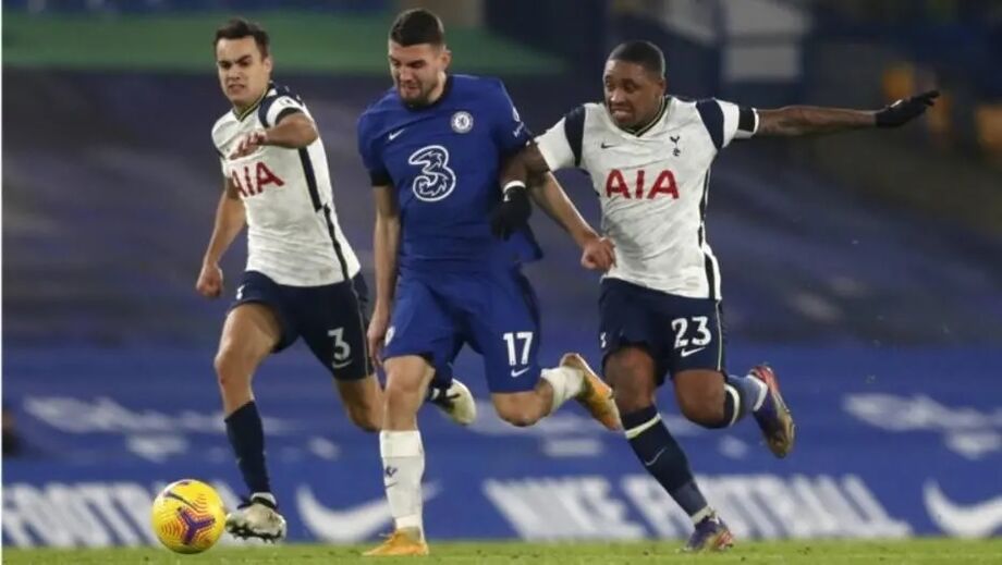 Tônica do jogo entre Tottenham e Chelsea foi de muita marcação e poucas chances de gol
