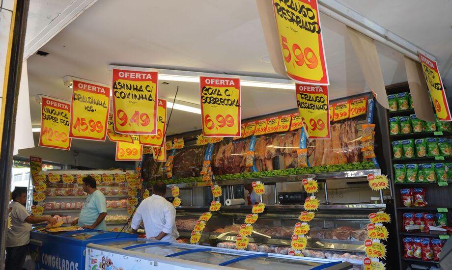 Consumo das famílias cresce 7,6%