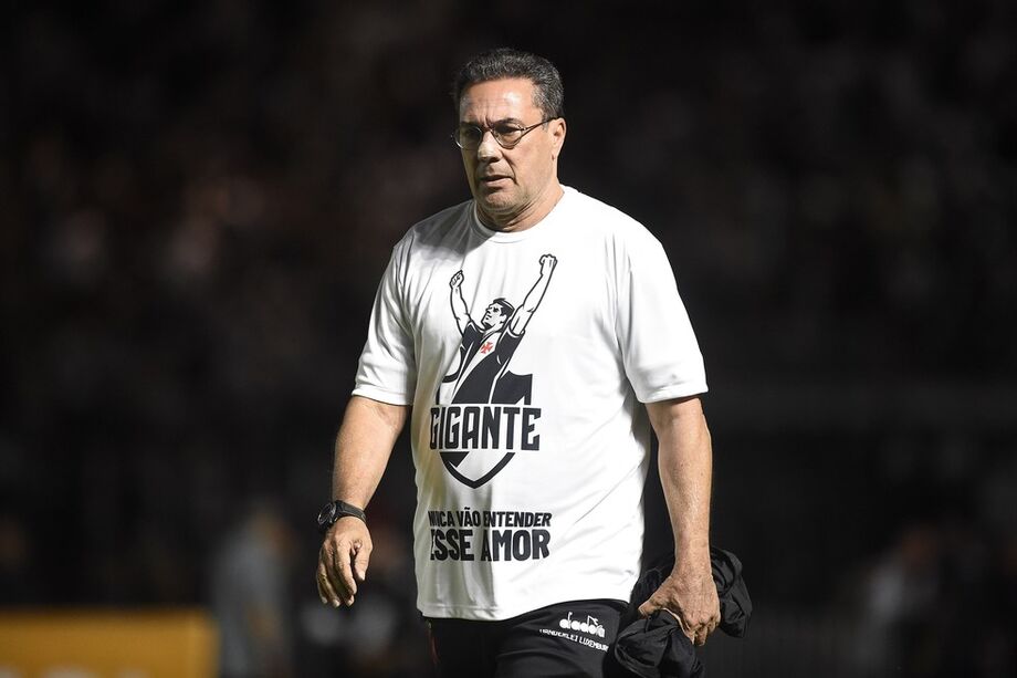 Vanderlei Luxemburgo treinou o Vasco em 2019