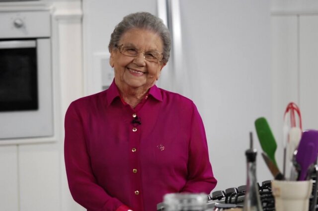 Palmirinha apresentou melhora em seu estado de saúde e foi transferida da UTI em que estava desde o dia 2 de dezembro