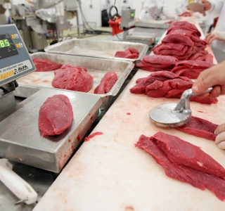 Exportação de carne bovina cresce 9,7% ante novembro de 2019, diz Abiec