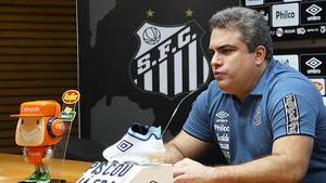 Presidente do Santos contrai covid-19 e 'desfalca' time em jogo da Libertadores