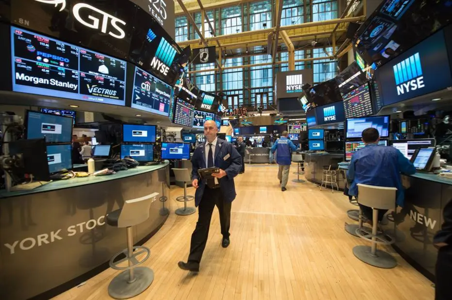 O Dow Jones subiu 0,35%, aos 30.173,88 pontos