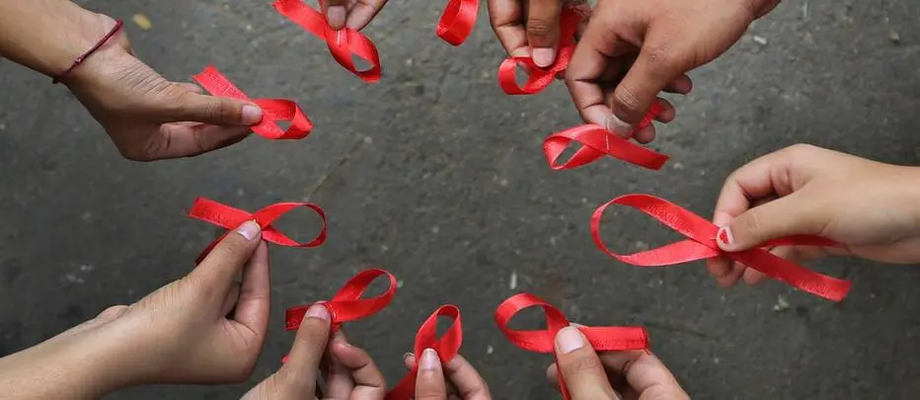 Conforme a OMS, o cabotegravir tem aplicação intramuscular. As duas primeiras injeções são administradas com quatro semanas de intervalo, seguidas por novas aplicações a cada 8 semanas