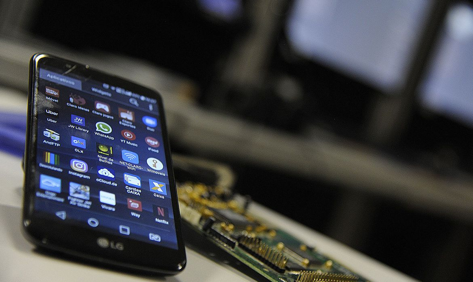 Celulares e computadores