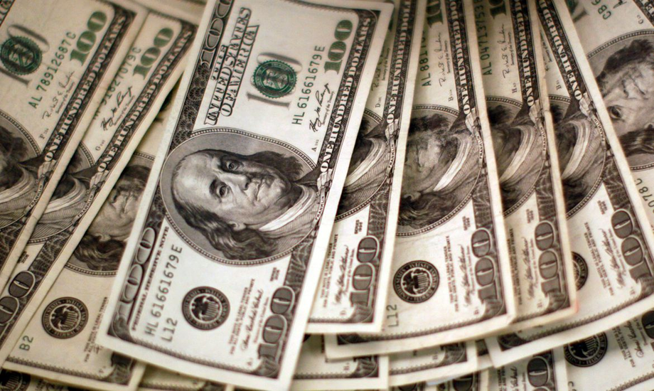 No mercado futuro, o dólar para janeiro caiu 0,72%, a R$ 5,0825