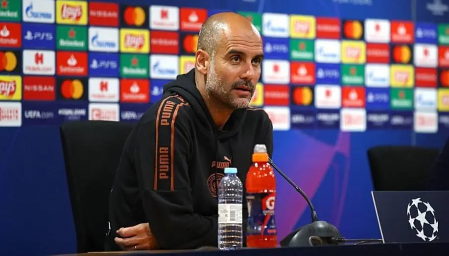 Atualmente, o Manchester City é comandado por Pep Guardiola