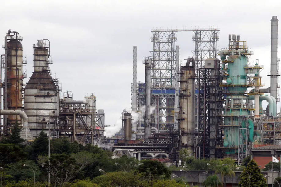 Refinaria Presidente Getúlio Vargas, a Repar, em Araucária (PR)