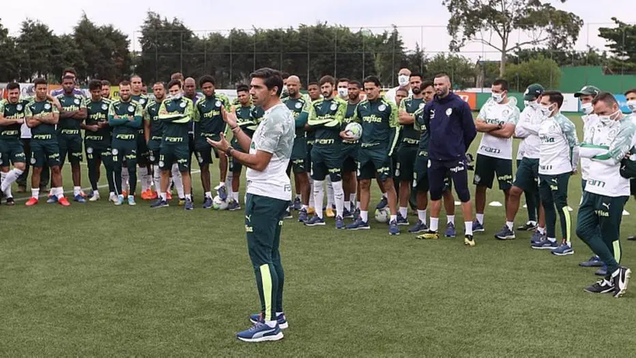 O técnico Abel Ferreira