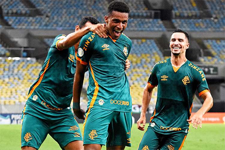 Marcos Paulo fez dois gols na vitória do Fluminense