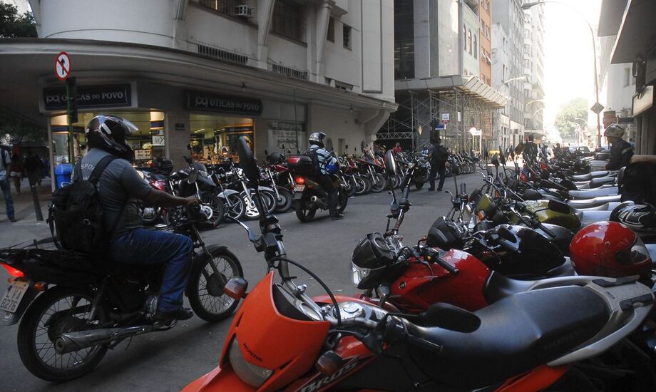 Em relação ao mês anterior houve queda de 7%