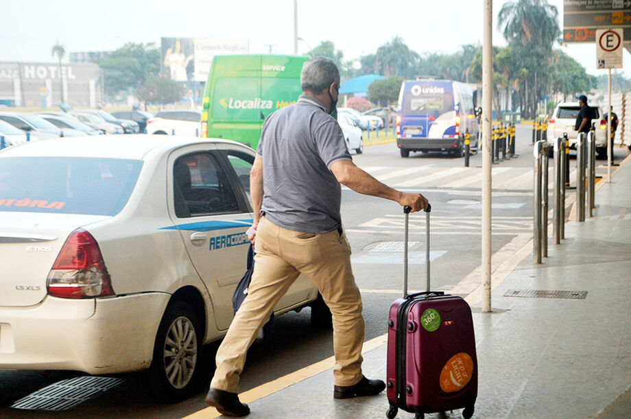 Em decorrência da pandemia e do estado de alerta de muitos municípios, viajar pode não ser a melhor alternativa para comemorar a virada