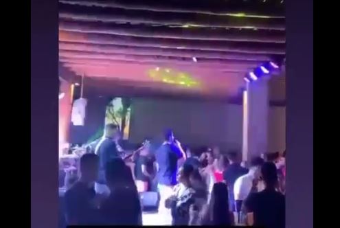 Captura do vídeo em que comprova a aglomeração no local