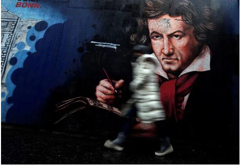 Mural mostra Beethoven em sua cidade natal, Bonn, na Alemanha