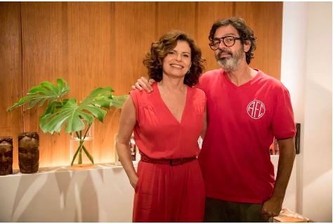 Débora Bloch e Bruno Mazzeo em 'Diário de um Confinado'