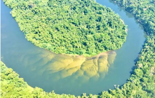 Rio São Benedito, em Jacareacanga (PA), é alvo de projetos para 8 usinas hidrelétricas