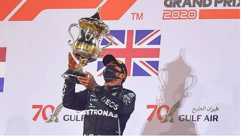 Lewis Hamilton, piloto da Mercedes, está com coronavírus