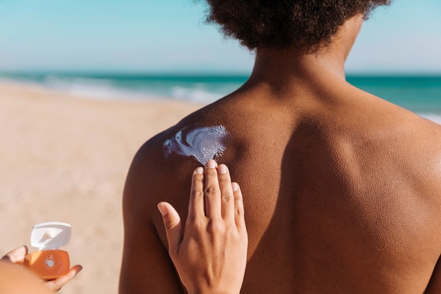 Conhecida como Dezembro Laranja, a campanha nacional acontece desde 2014 e é promovida pela Sociedade Brasileira de Dermatologia (SBD)
