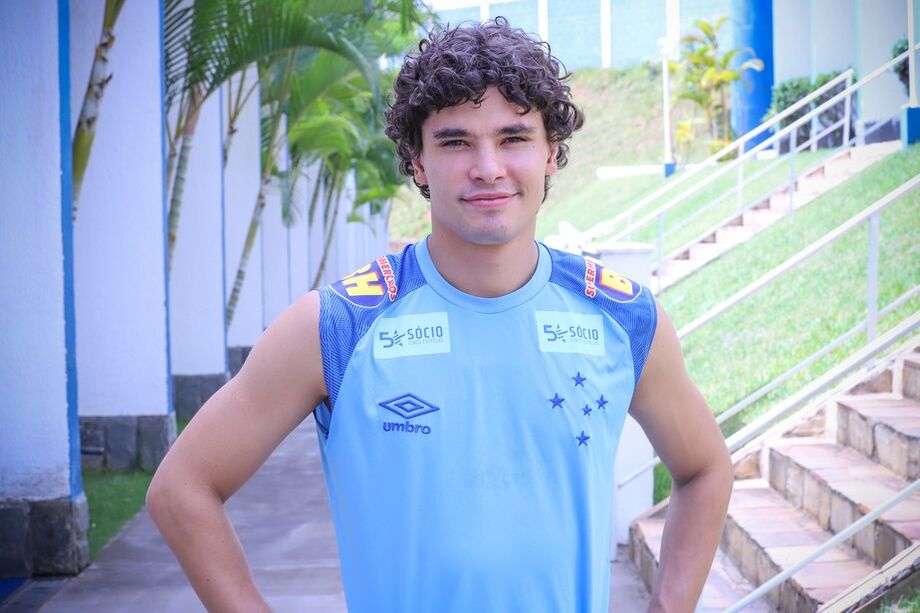 Além disso, agora está livre no mercado para se transferir a qualquer outro clube