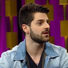 Alok disse que seu filho e esposa, que está grávida, estão bem