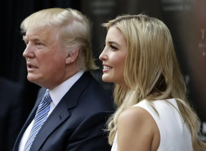 Donald Trump e sua filha, Ivanka, em evento em Washington em 2014.