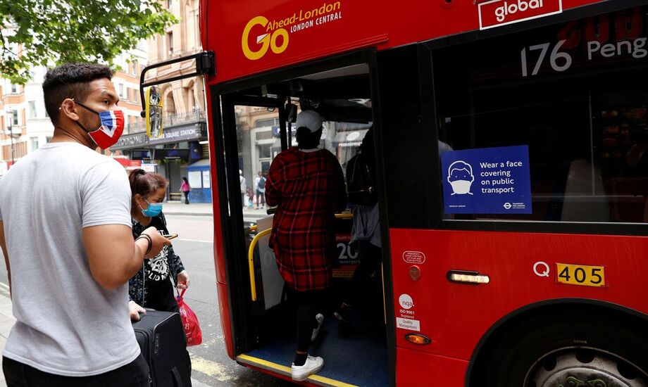 MRE cria atendimento para tirar dúvidas de brasileiros em Londres
