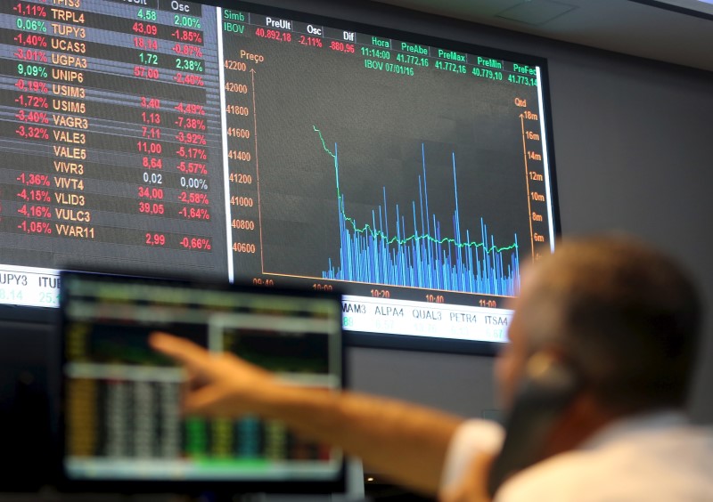 Após recorde em 2020, ofertas de ações devem continuar em alta