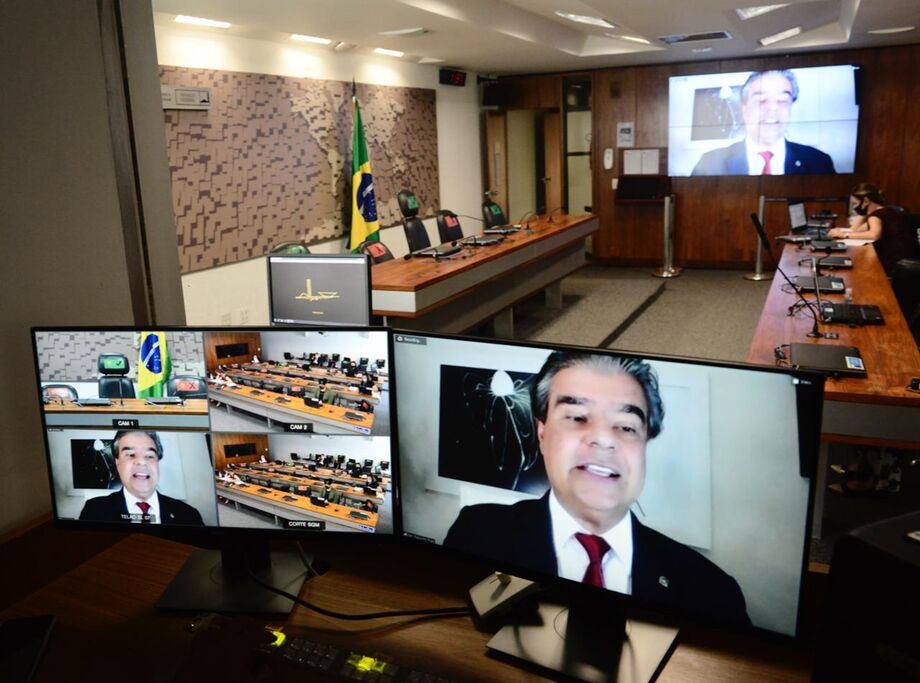 Depois de nove anos desativado, o senador Nelsinho Trad (PSD) conseguiu reativar o Parlamento Amazônico (Parlamaz)