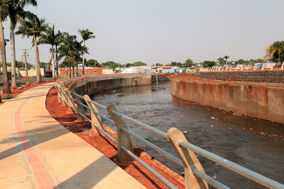Rio Anhandui, em Campo Grande