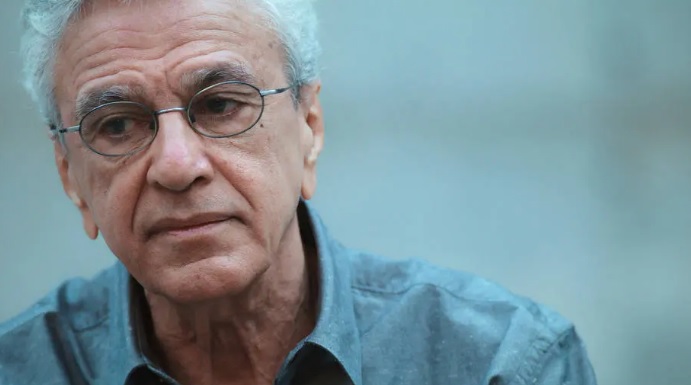 Caetano Veloso no documentário 'Narciso em Férias', de Renato Terra e Ricardo Calil