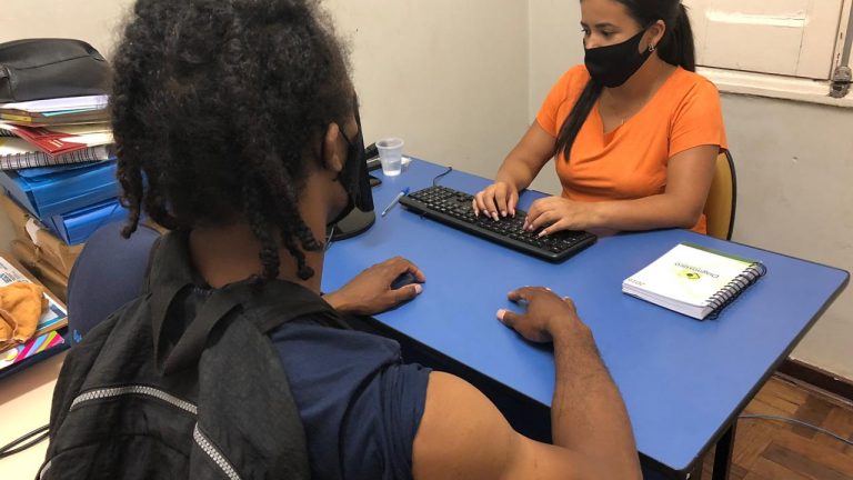 Prefeitura de Campo Grande tem garantido a efetivação do primeiro emprego a muitos jovens da Capital