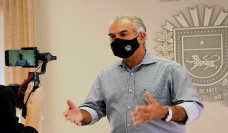 Reinaldo Azambuja garante investimentos para os 79 municípios
