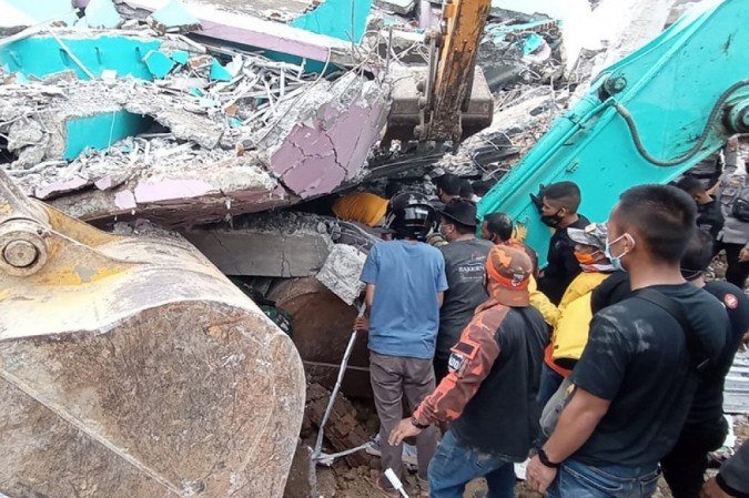 Terremoto de 6,2 pontos atingiu a Indonésia nesta sexta-feira