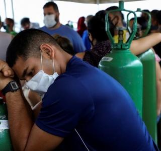 Manaus vive aumento de internações e escassez de oxigênio para pacientes