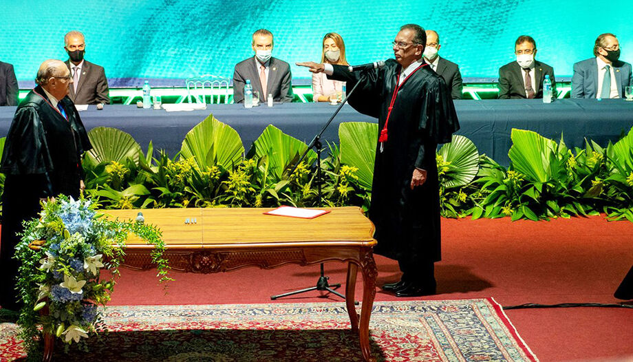 O desembargador Carlos Eduardo Contar tomou posse como presidente do Tribunal de Justiça de Mato Grosso do Sul (TJ-MS)